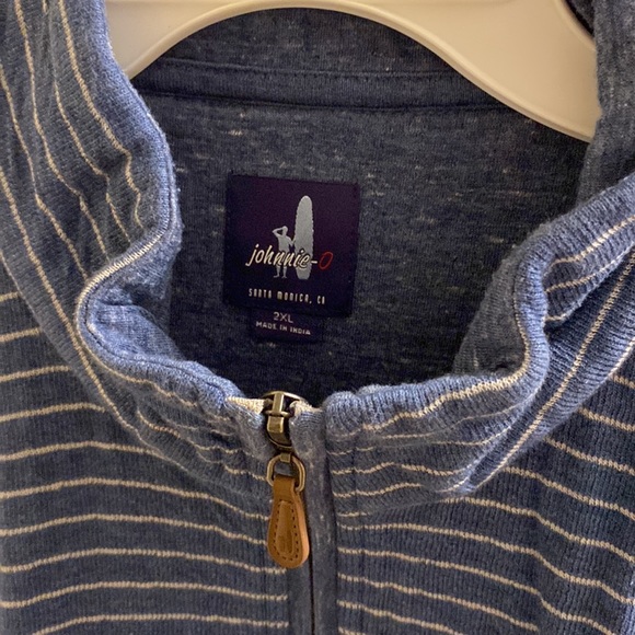 Johnnie o quarter zip - Picture 2 of 2